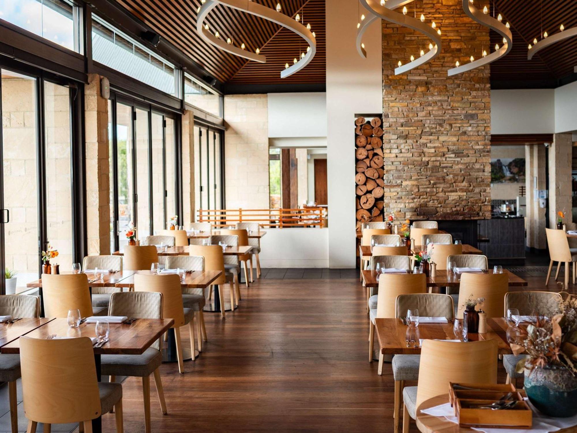 Pullman Bunker Bay Resort Margaret River Dunsborough Exteriör bild Interior of the restaurant
