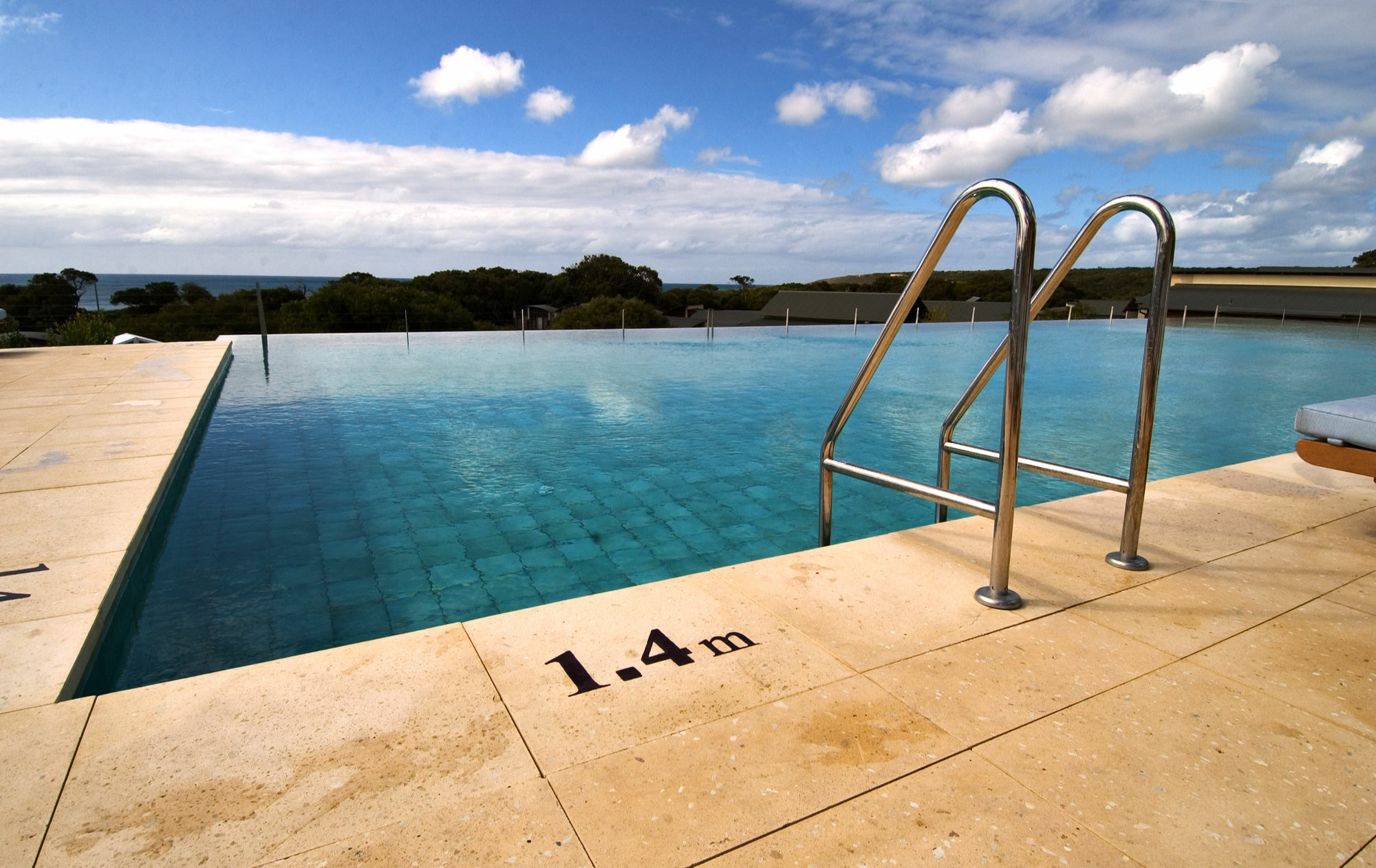 Pullman Bunker Bay Resort Margaret River Dunsborough Exteriör bild The swimming pool at the hotel