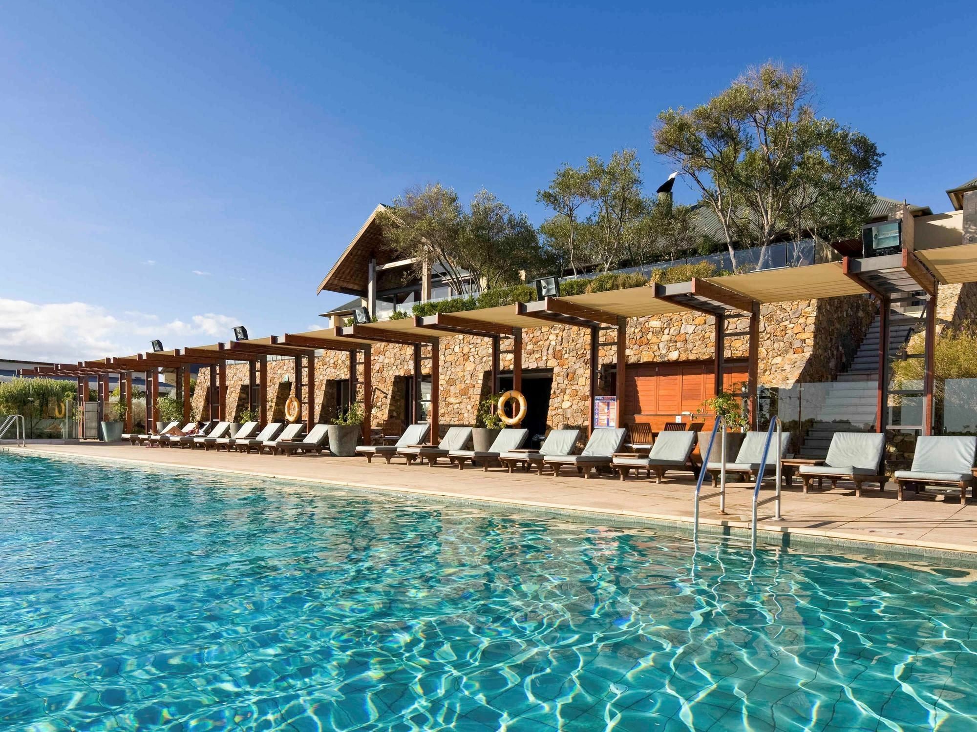 Pullman Bunker Bay Resort Margaret River Dunsborough Exteriör bild The pool at the hotel
