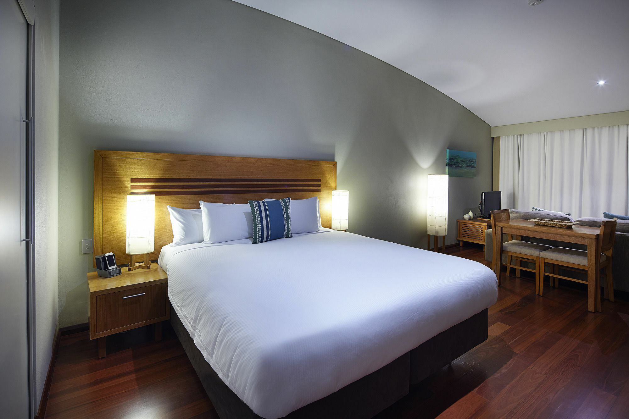 Pullman Bunker Bay Resort Margaret River Dunsborough Exteriör bild A typical room at the hotel